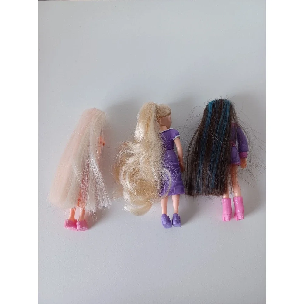 Three Vintage Fashion Polly Pocket Small Dolls With 3 Hairbrushes Toy Collection